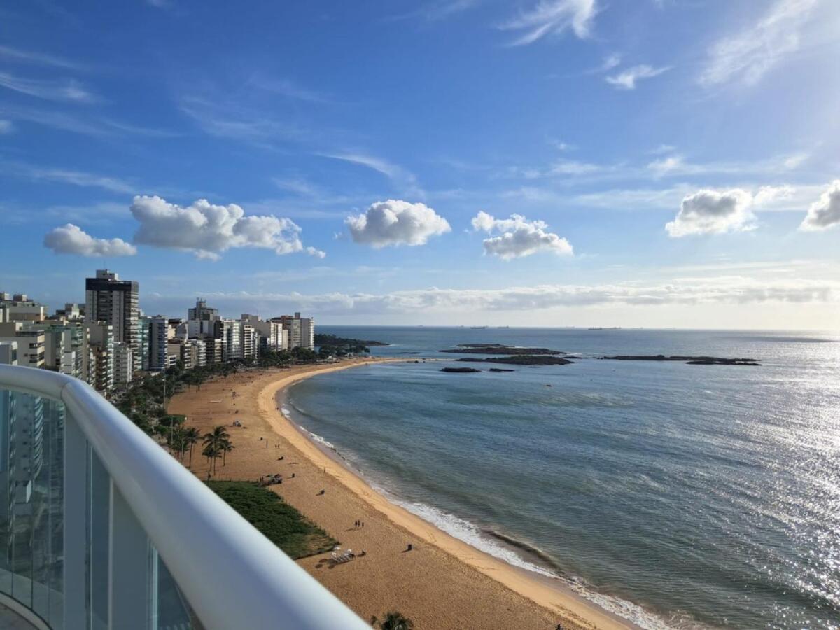 Completo Na Da Costa Com Vista O Mar